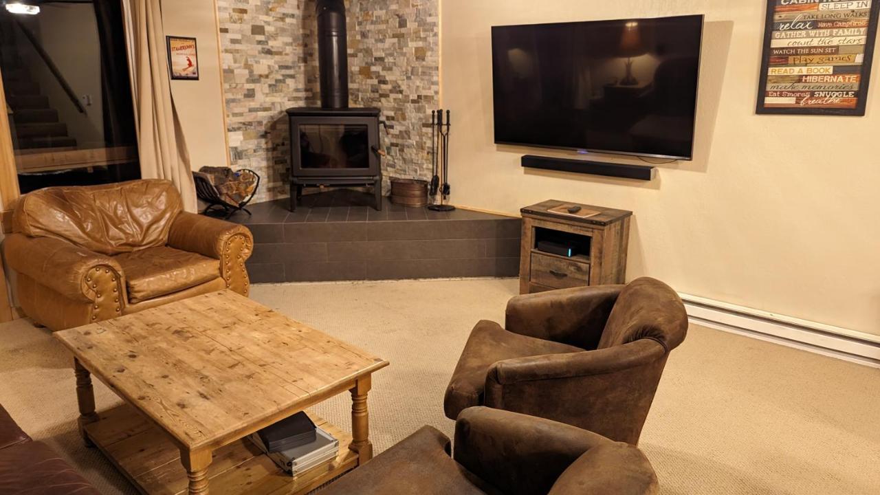 Cozy Townhouse On The Main Bus Line Villa Breckenridge Exterior foto